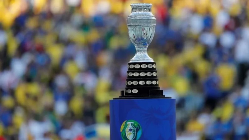 Brazil là đội có thành tích ấn tượng với hơn 8 lần giành được cúp vô địch